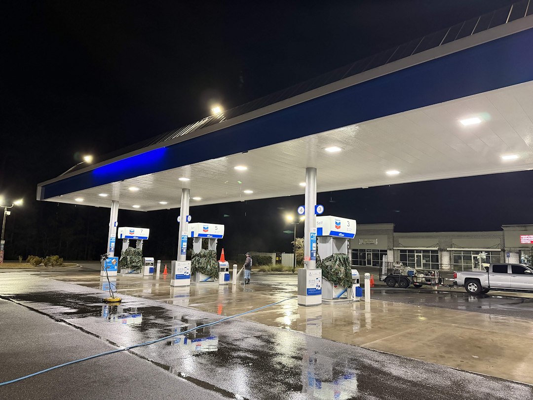 Professional Gas Station Cleaning in Port Wentworth, GA
