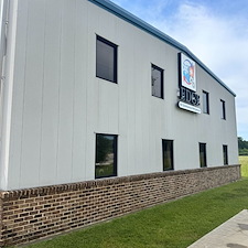 Quality-Commercial-Pressure-Washing-in-Rincon-GA-by-Blue-Line-Pressure-Washing-Savannahs-Trusted-Experts 3